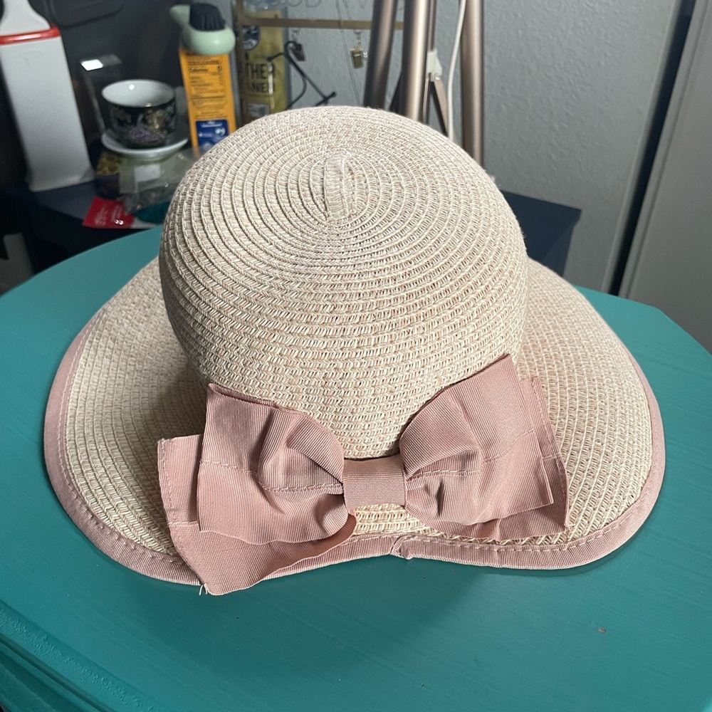LC Lauren Conrad Beige Straw Hat with Pink Trim